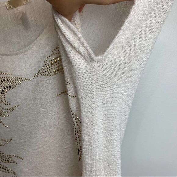 Mandee Solid White & Gold High Low Short Sleeve Blouse Beaded Round Neck size M - Picture 7 of 8